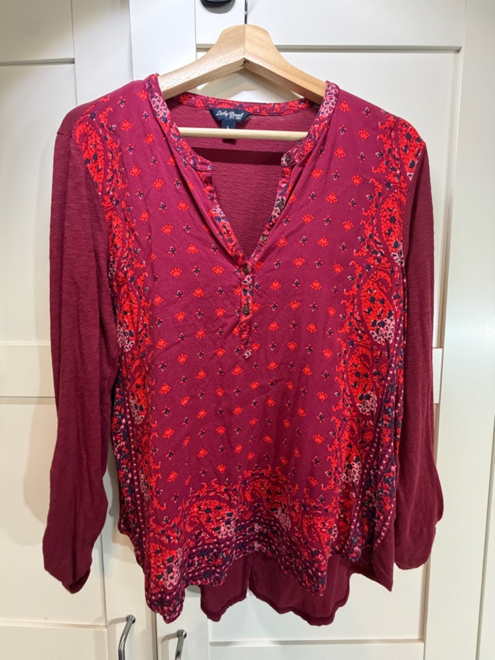 Lucky Brand Burgundy Red Paisley Henley Tunic B7